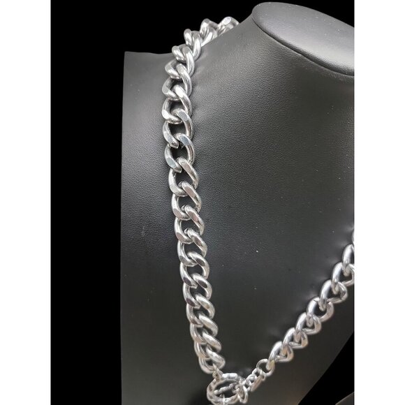 Traci Lynn Crystal Pendant Toggle Necklace Large Chunky Statement Necklace 20" - Picture 8 of 16